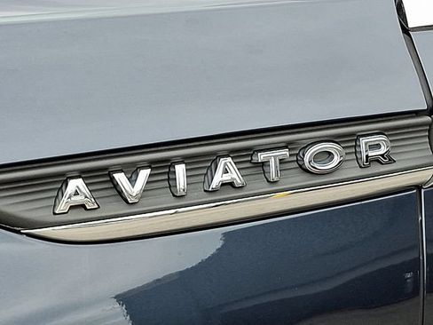 Certified 2023 Lincoln Aviator Reserve w/ Equipment Group 201A AWD/4WD image 32