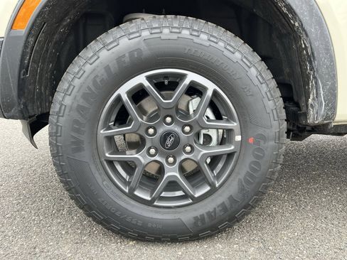 New 2025 Ford Ranger XLT w/ Convenience Package image 12