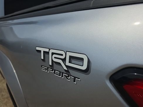 Used 2024 Toyota Tacoma TRD Sport w/ TRD Sport Upgrade Package AWD/4WD image 17