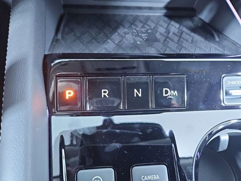 New 2025 Nissan Murano SL image 24