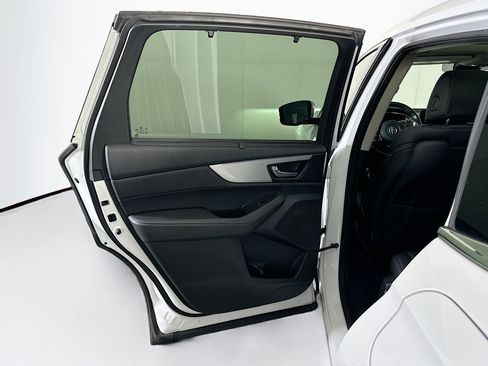 Used 2023 Acura MDX SH-AWD w/ Technology Package image 27
