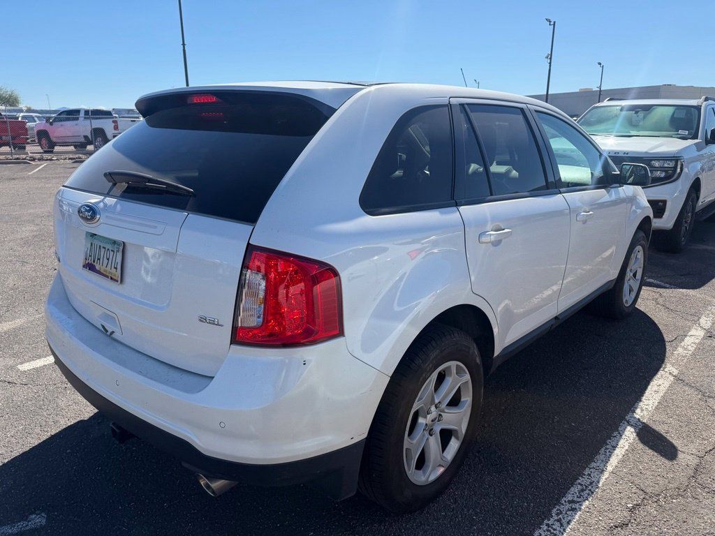 Used 2012 Ford Edge SEL FWD image 3