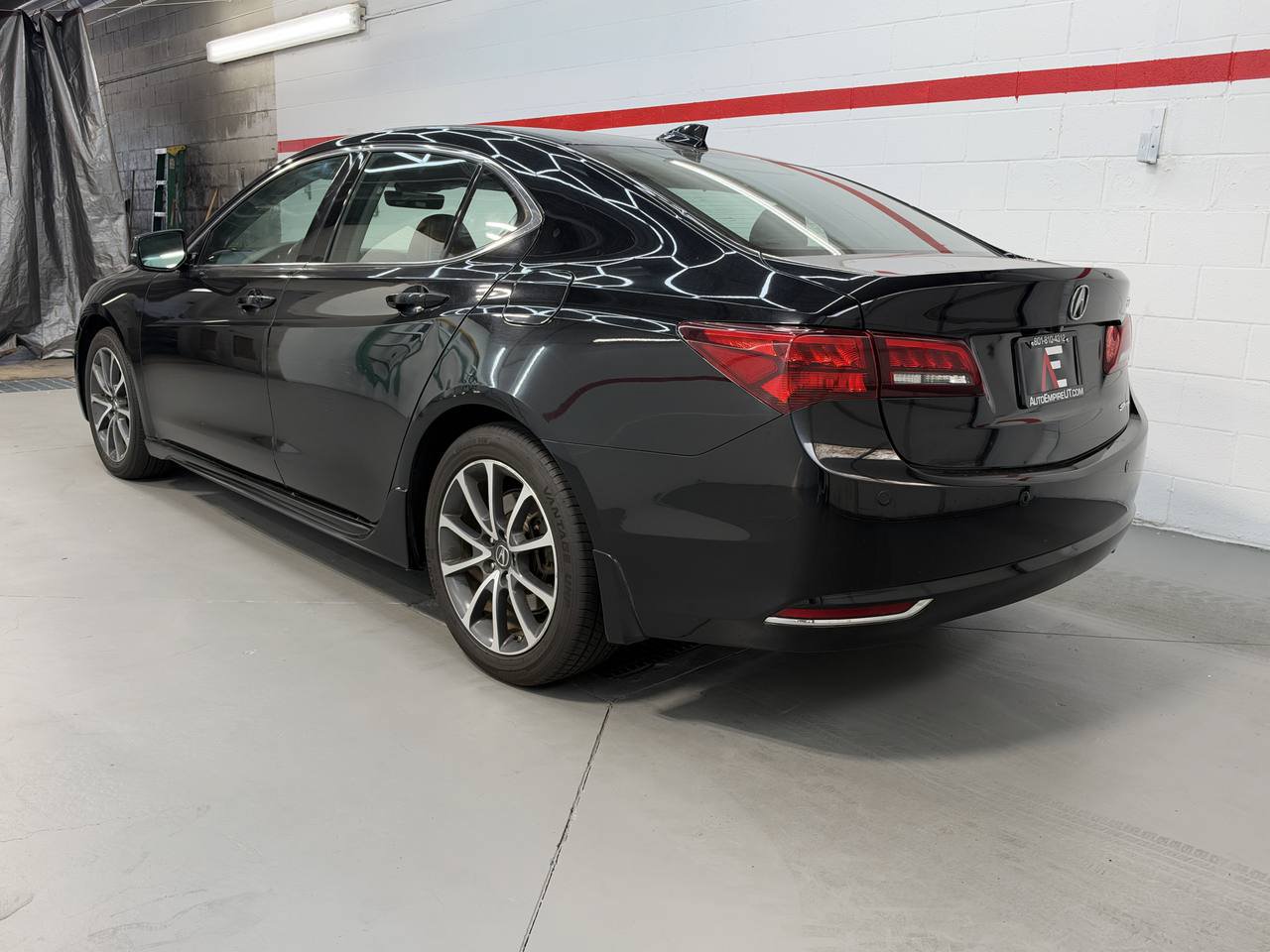 Used 2016 Acura TLX w/ Advance Package AWD/4WD image 5