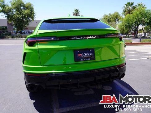 Used 2021 Lamborghini Urus AWD/4WD image 58