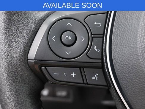 Used 2021 Toyota RAV4 XLE Premium AWD/4WD image 18