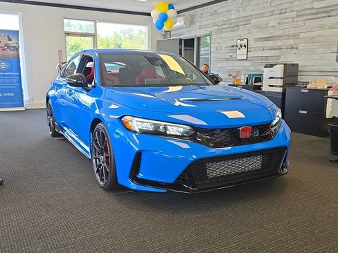 New 2026 Honda Civic Type R image 2