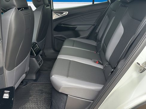 New 2026 Volkswagen ID.4 Pro S RWD image 15