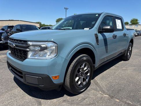 Used 2022 Ford Maverick XLT w/ Equipment Group 300A Standard AWD/4WD image 3