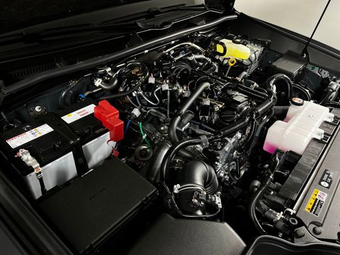 Certified 2026 Toyota 4Runner TRD Off-Road Premium image 10