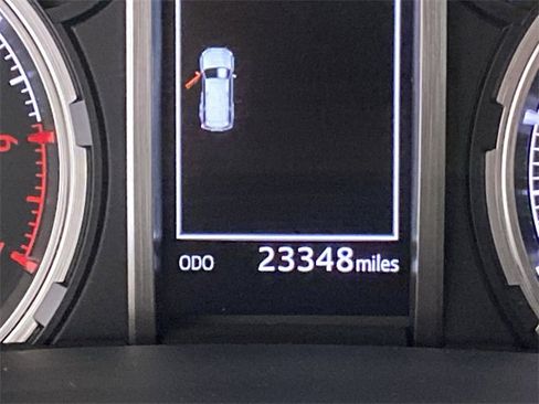 Used 2022 Toyota 4Runner Limited image 24