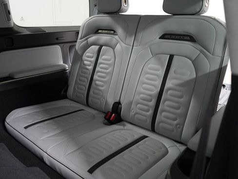 Used 2023 Rivian R1S Adventure AWD/4WD image 27