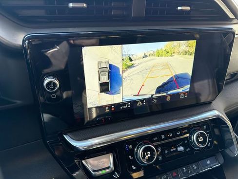 Certified 2024 GMC Sierra 1500 Denali w/ Denali Reserve Package image 15