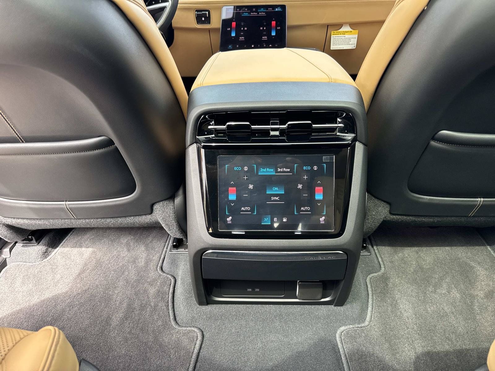 Used 2026 Cadillac Escalade IQ Luxury 2 w/ LPO, Radiant Package AWD/4WD image 20
