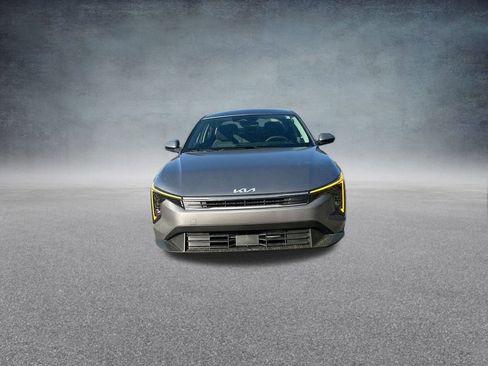 New 2025 Kia K4 LXS image 37