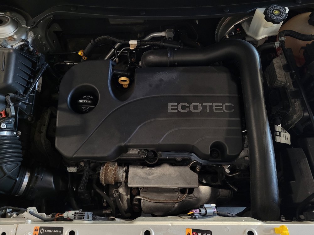 Used 2018 Chevrolet Equinox LT FWD image 30