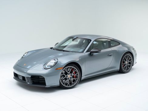 Certified 2025 Porsche 911 Carrera S RWD image 1