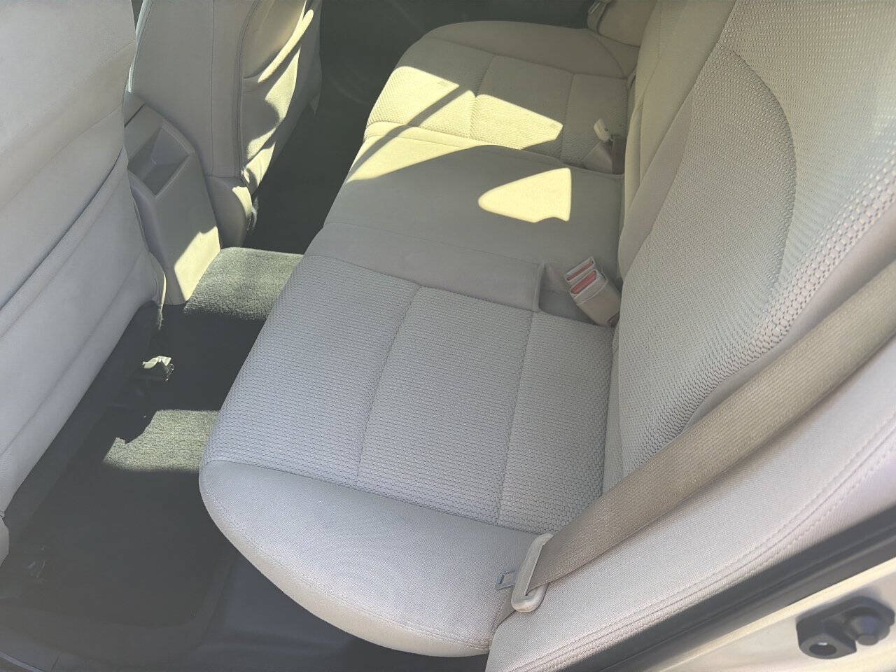 Used 2017 Subaru Outback 2.5i Premium AWD/4WD image 10