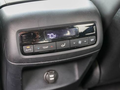 Used 2025 Hyundai Palisade SEL AWD/4WD image 20