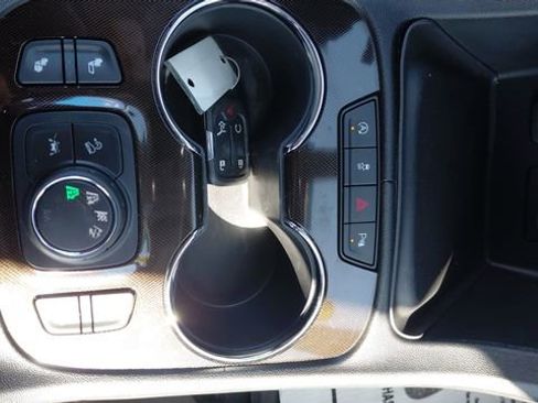 Used 2021 GMC Acadia AT4 w/ LPO, Adventure Package AWD/4WD image 21