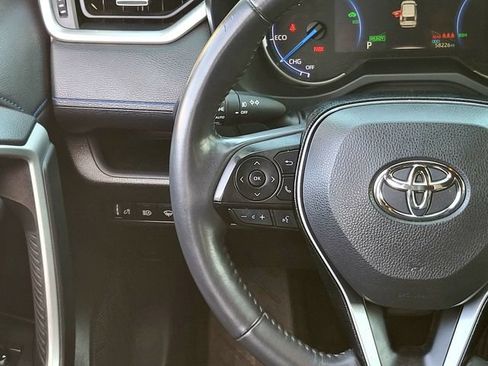Certified 2020 Toyota RAV4 XSE w/ XSE Grade Weather Package AWD/4WD image 16