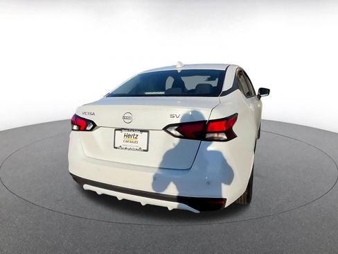 Used 2025 Nissan Versa SV image 14