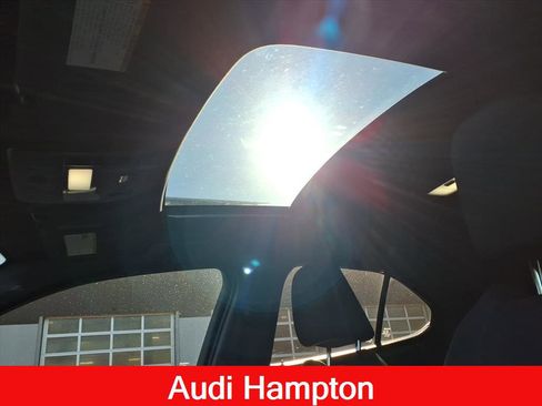 Used 2022 Lexus UX 250h w/ Premium Package AWD/4WD image 15