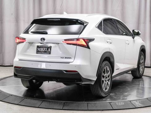 Used 2016 Lexus NX 300h AWD w/ Premium Package image 4