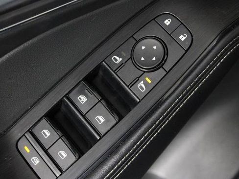 Certified 2021 Nissan Rogue SV w/ Premium Package FWD image 25