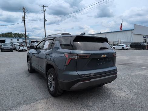 Used 2025 Chevrolet Equinox LT w/ Convenience Package II FWD image 6