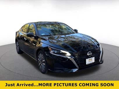Used 2025 Nissan Altima 2.5 SV