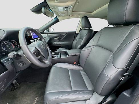 Used 2023 Lexus ES 350 w/ Premium Package image 13