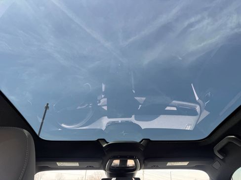 Used 2021 Polestar Polestar 2 image 30