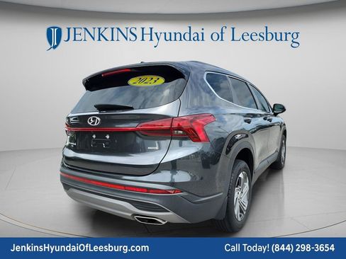 Used 2023 Hyundai Santa Fe SE w/ Cargo Package AWD/4WD image 4