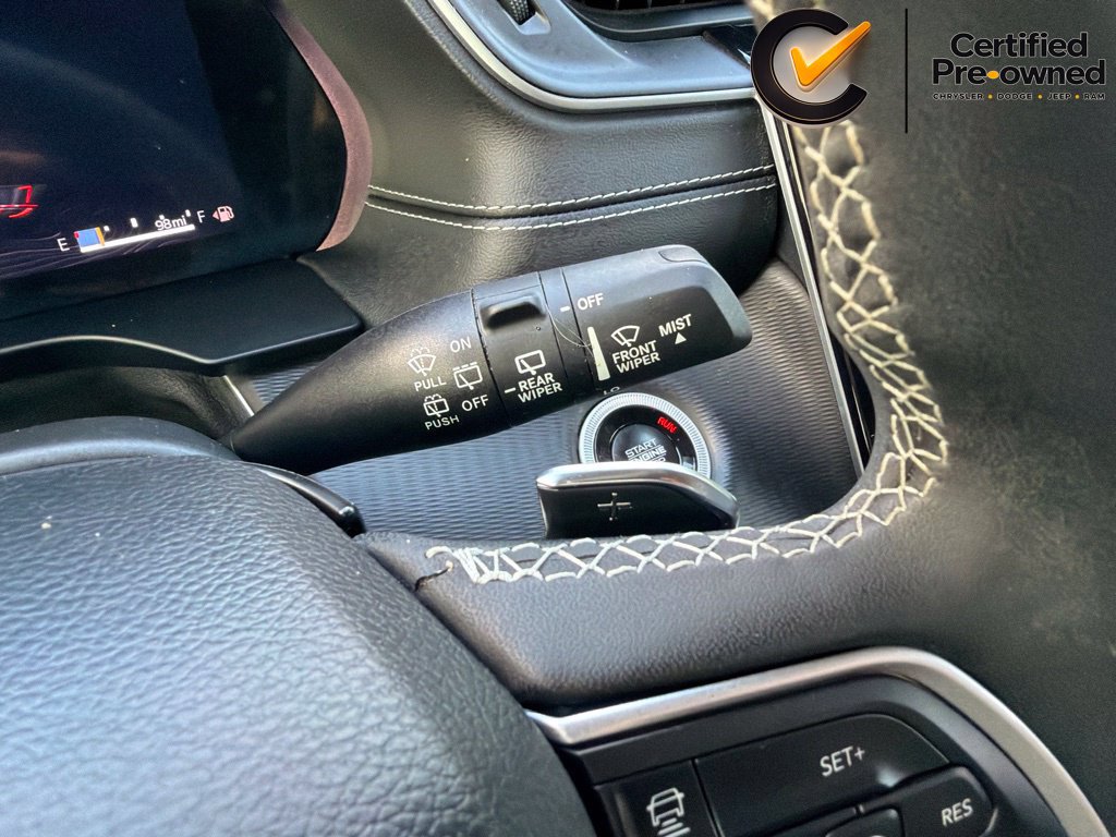 Certified 2024 Jeep Grand Cherokee Laredo X AWD/4WD image 62