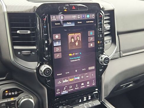 New 2026 RAM 1500 4x4 Crew Cab image 22