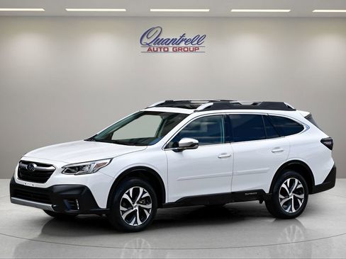 Used 2022 Subaru Outback Touring AWD/4WD image 8