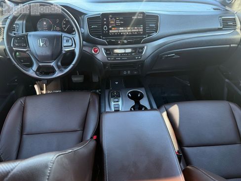 Certified 2025 Honda Ridgeline RTL image 28