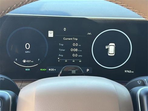 Used 2025 Hyundai Santa Fe Limited image 27