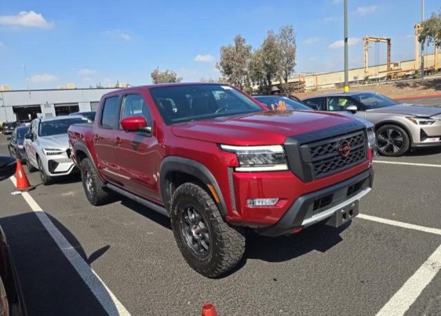 Used 2022 Nissan Frontier PRO-4X w/ Pro-4X Premium Package AWD/4WD image 3