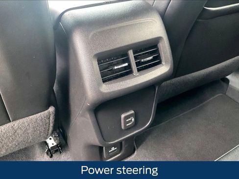 Certified 2023 Chevrolet Equinox RS w/ RS Leather Package image 15