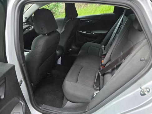 Used 2020 Chevrolet Malibu LS FWD image 16