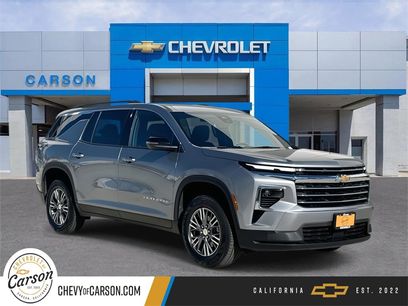 Used 2024 Chevrolet Traverse LT