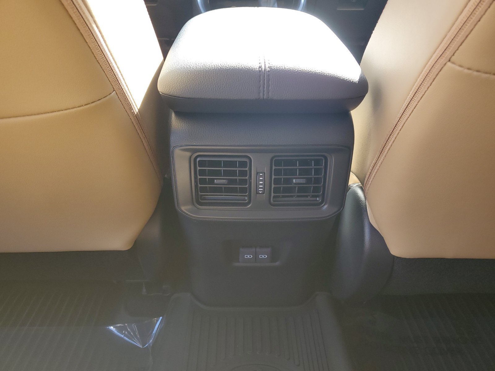 Used 2025 Toyota RAV4 XLE Premium w/ Weather Package FWD image 13