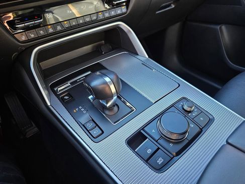 Used 2024 MAZDA CX-90 Plug-In Hybrid w/ Premium Plus image 36