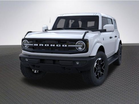 New 2026 Ford Bronco Outer Banks AWD/4WD image 2