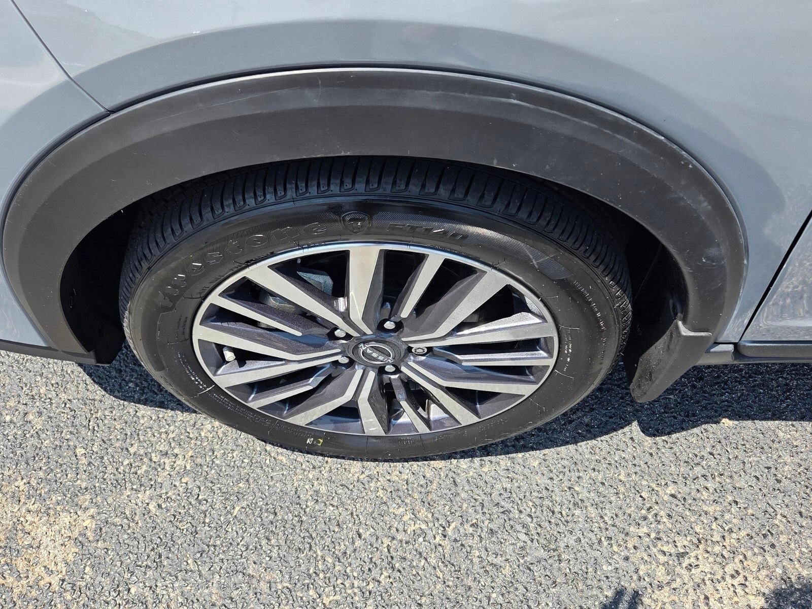 Used 2024 Nissan Kicks SV FWD image 18