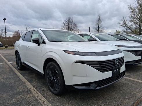 New 2026 Nissan Murano Platinum w/ Cargo Package AWD/4WD image 2