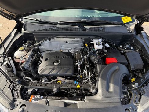 Used 2025 Chevrolet TrailBlazer LT image 30