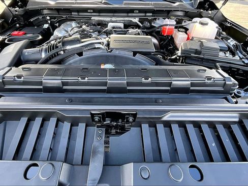 New 2026 GMC Sierra 3500 Denali Ultimate w/ LPO, Black Badging Package image 11