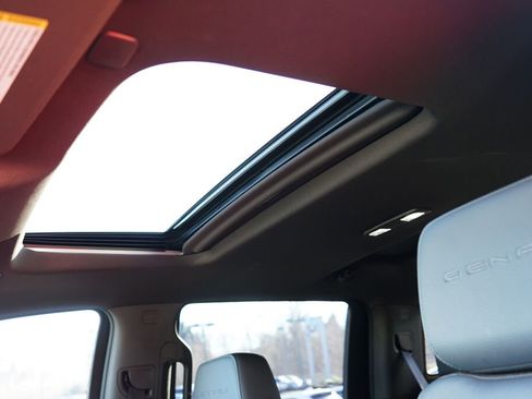 Used 2021 GMC Sierra 1500 Denali w/ Denali Ultimate Package image 16